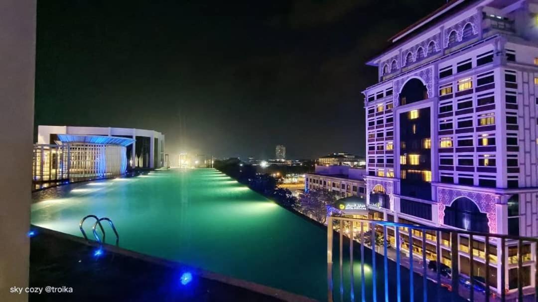 Sky Cozy Troika Residence, 1 Bedroom 4-6 Pax, 2 Bedrooms 6-8 Pax, Pool Vew, Sky & City View, Free Parking, Pool, Unlimited Wifi & Netflix Кота-Бару Экстерьер фото