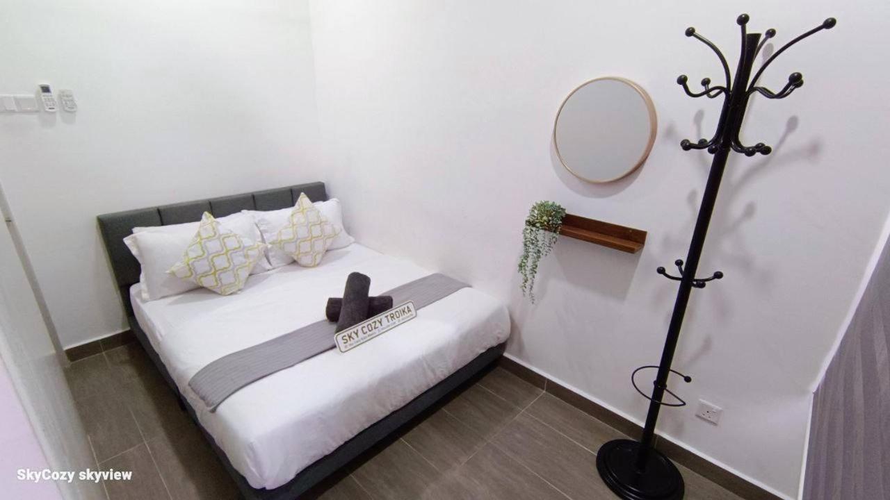 Sky Cozy Troika Residence, 1 Bedroom 4-6 Pax, 2 Bedrooms 6-8 Pax, Pool Vew, Sky & City View, Free Parking, Pool, Unlimited Wifi & Netflix Кота-Бару Экстерьер фото